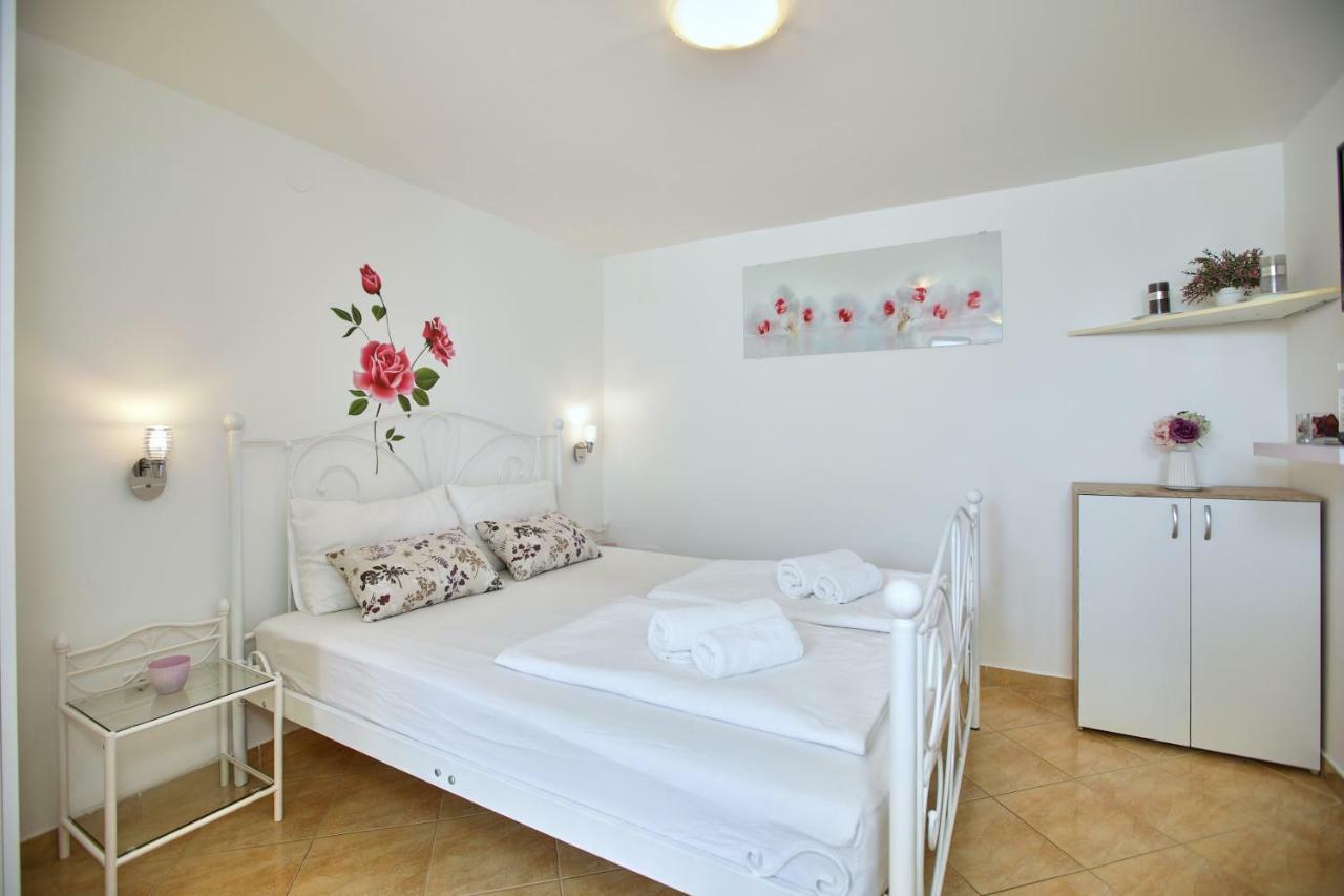 Studio Kristic, Cozy Studio With A Terrace Dubrovnik Eksteriør billede